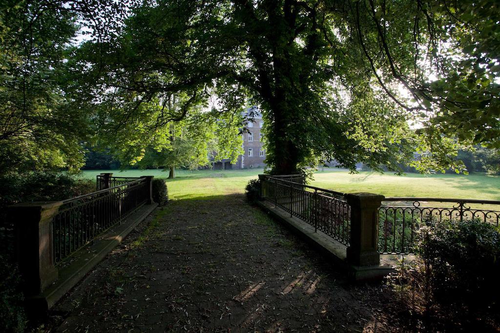 B & B Kasteel Nijswiller 비템 외부 사진